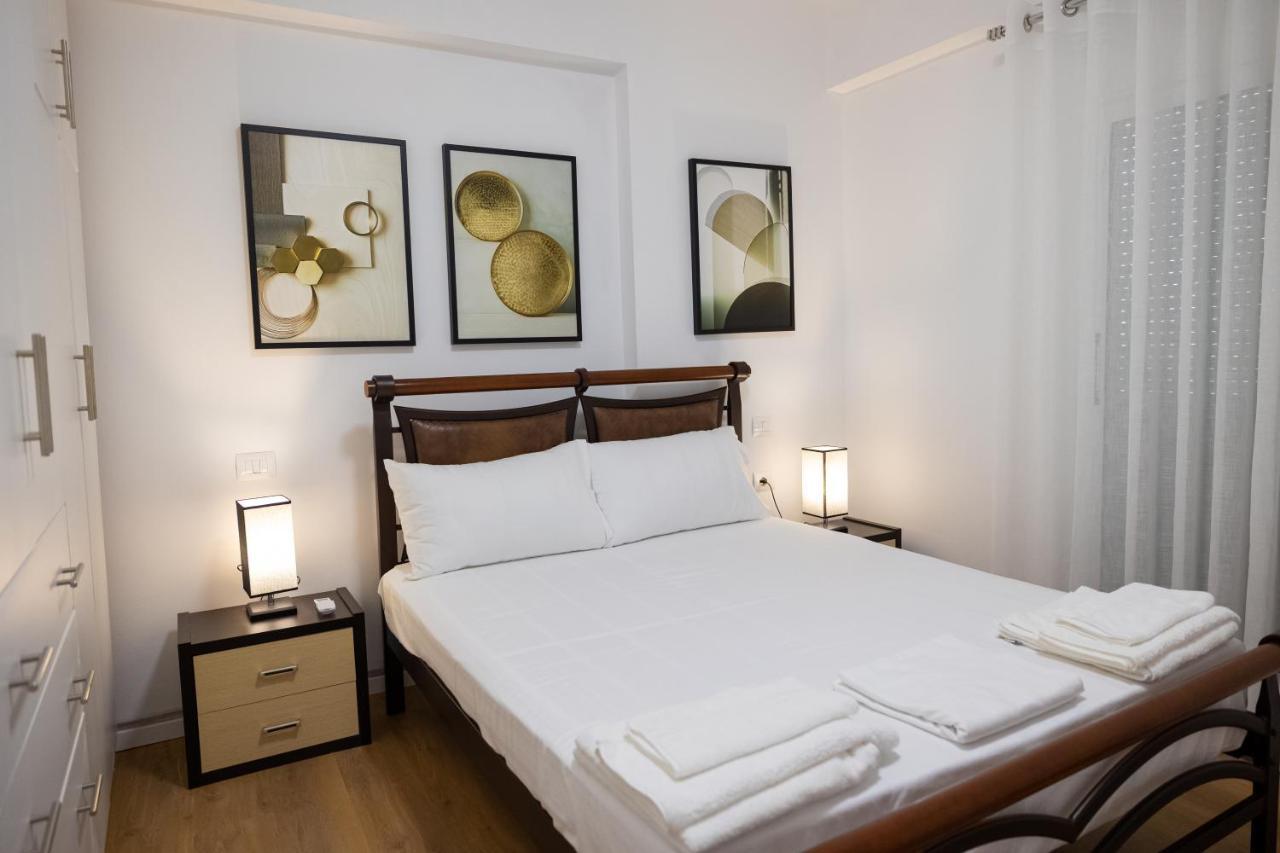 Victoria Lungomare Apartment วญอเรอ ภายนอก รูปภาพ