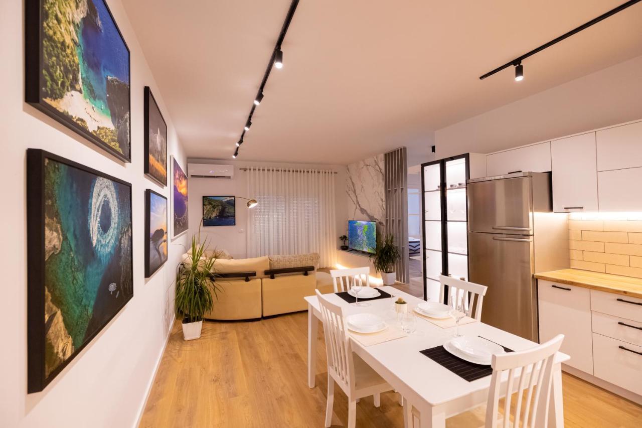 Victoria Lungomare Apartment วญอเรอ ภายนอก รูปภาพ